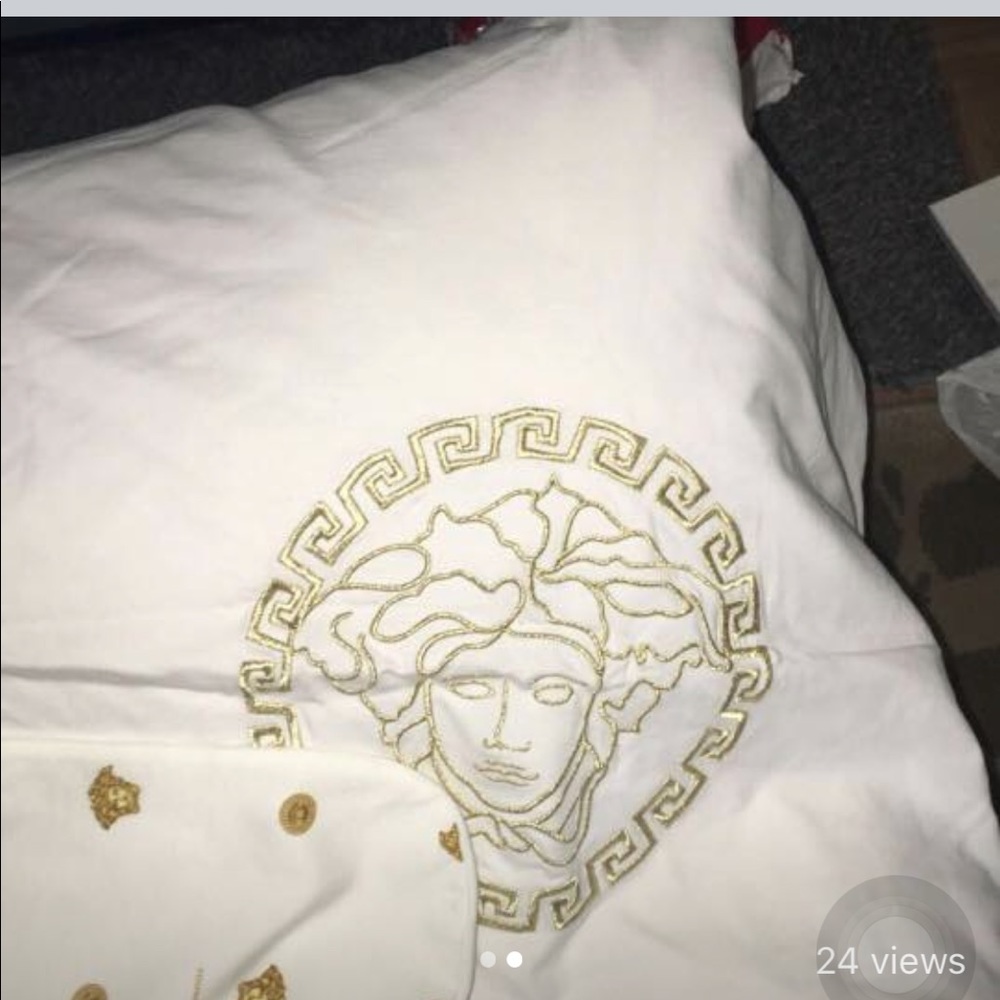 Infant Versace set and blanket